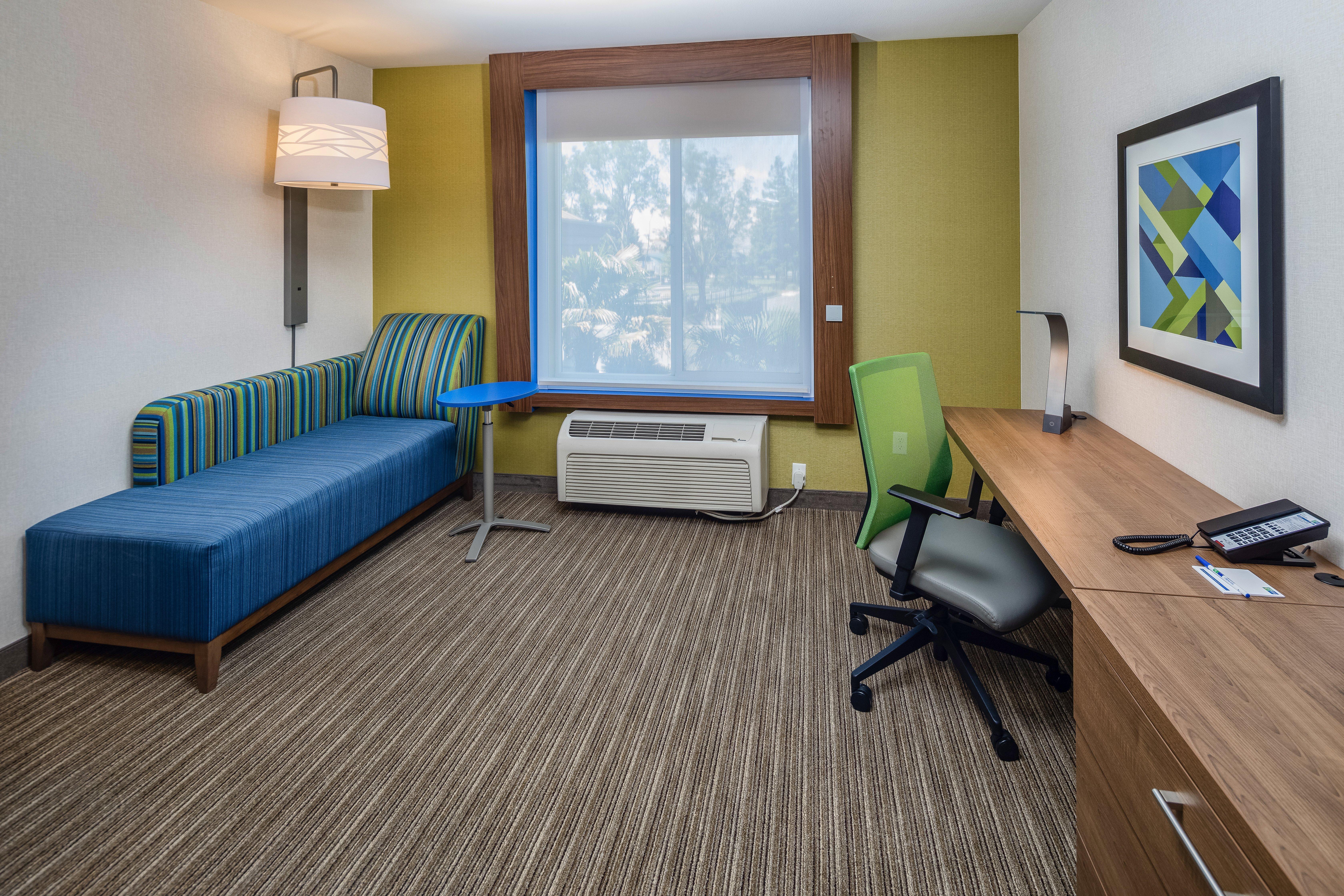 Holiday Inn Express Hotel & Suites Modesto-Salida By Ihg Zewnętrze zdjęcie